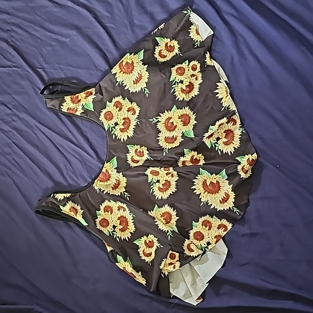 Bathing suit top